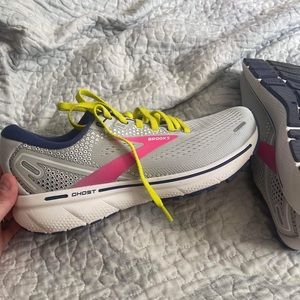 Brooks ghost 14